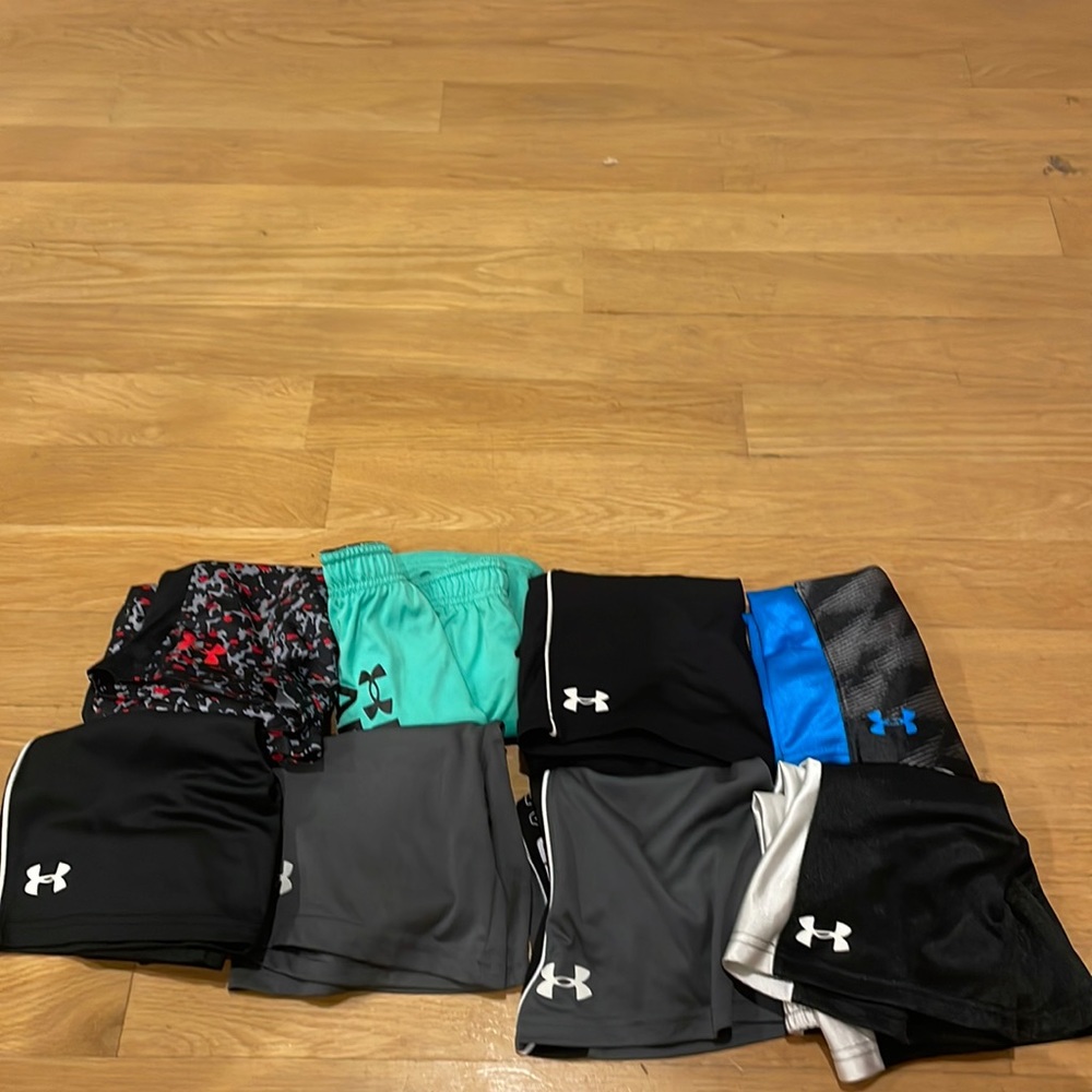 Lot of Under Armour shorts